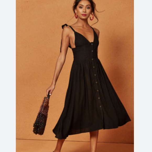 Charlie Holiday Dresses & Skirts - CHARLIE HOLIDAY Oasis Strappy Button Front Midi Dress In Black NWT size 6